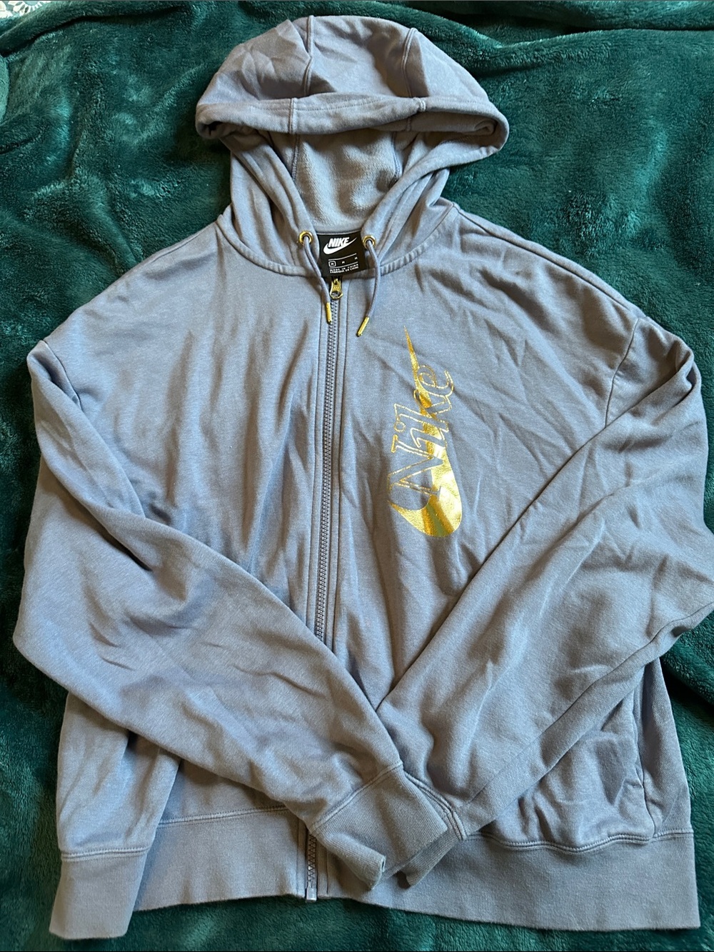 Nike Women’s purple and metallic gold jacket
